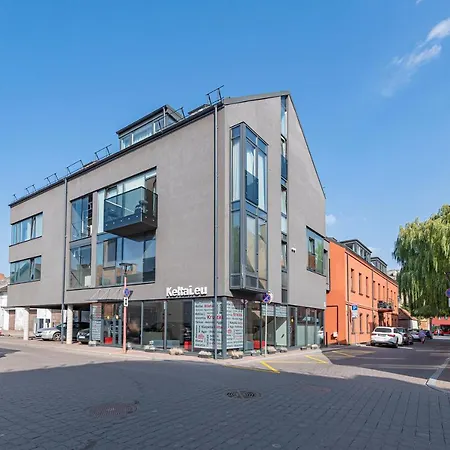 Bohemian Style Center By Polo *